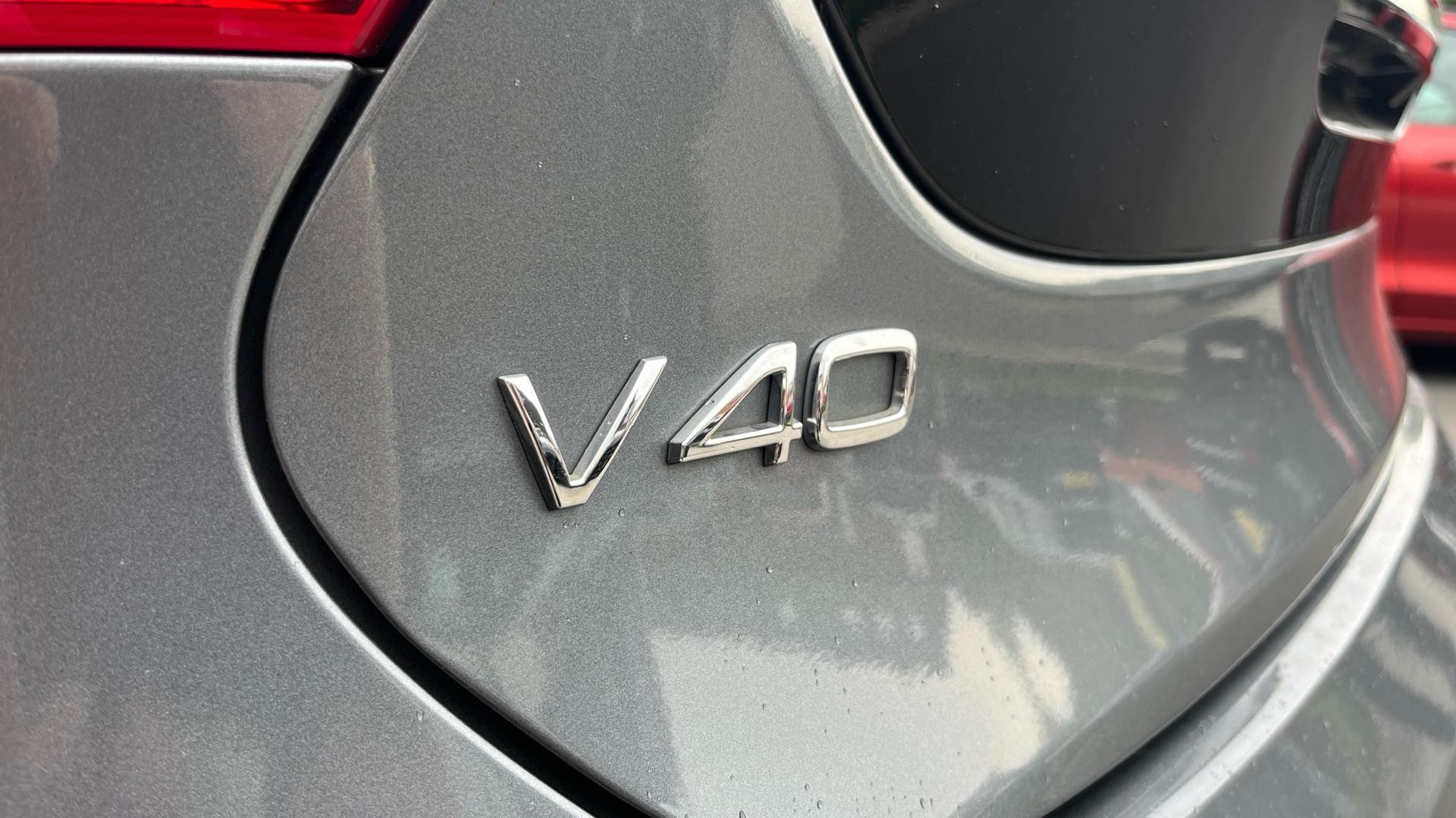 Volvo V40 Image 27