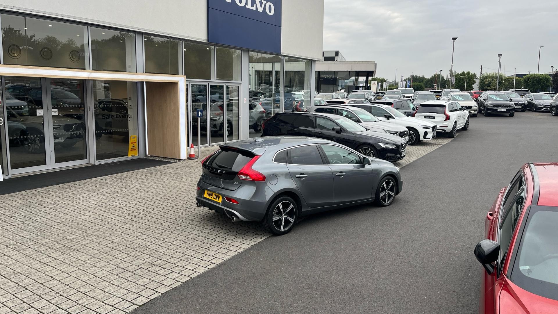 Volvo V40 Image 34
