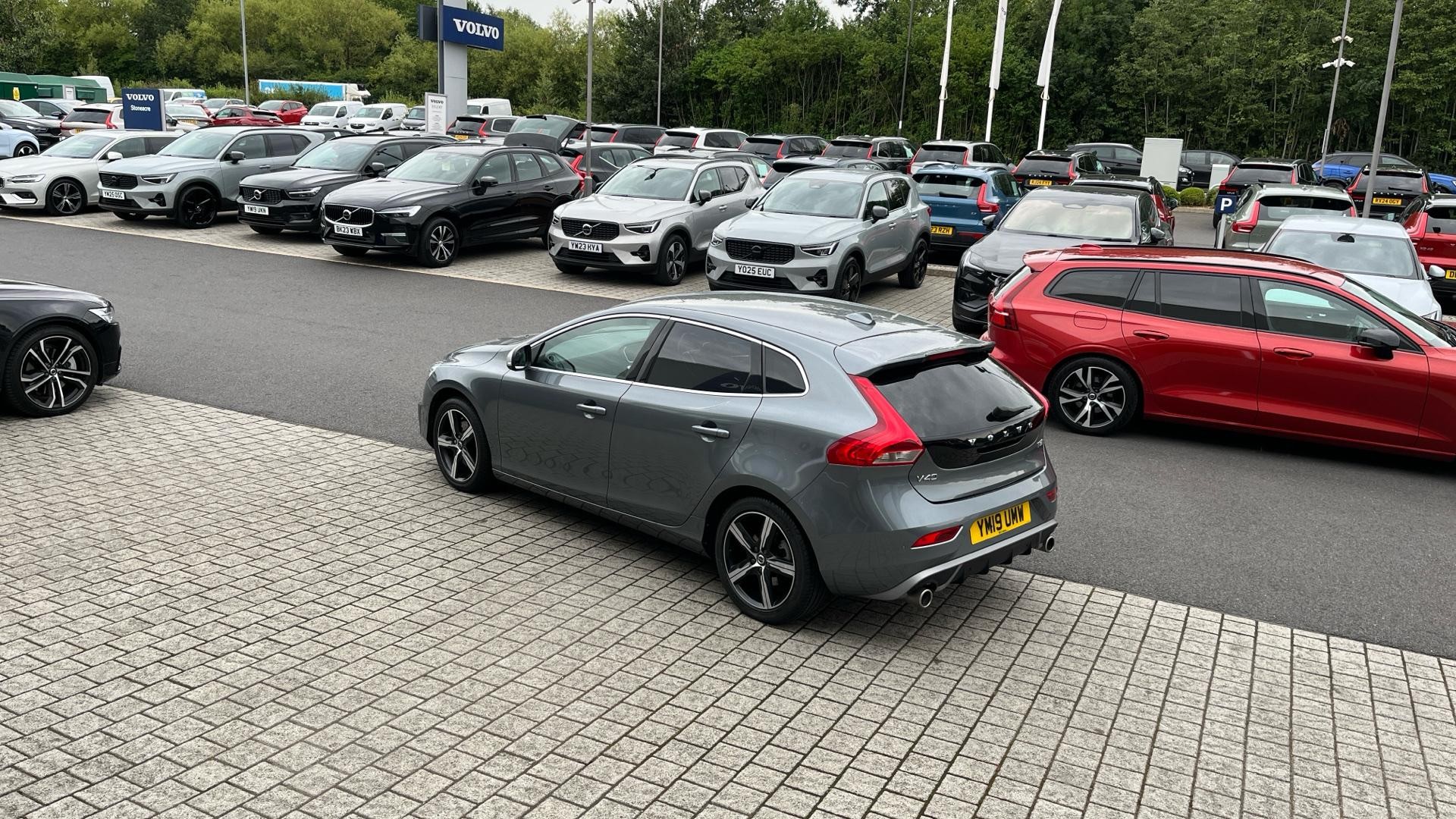 Volvo V40 Image 35
