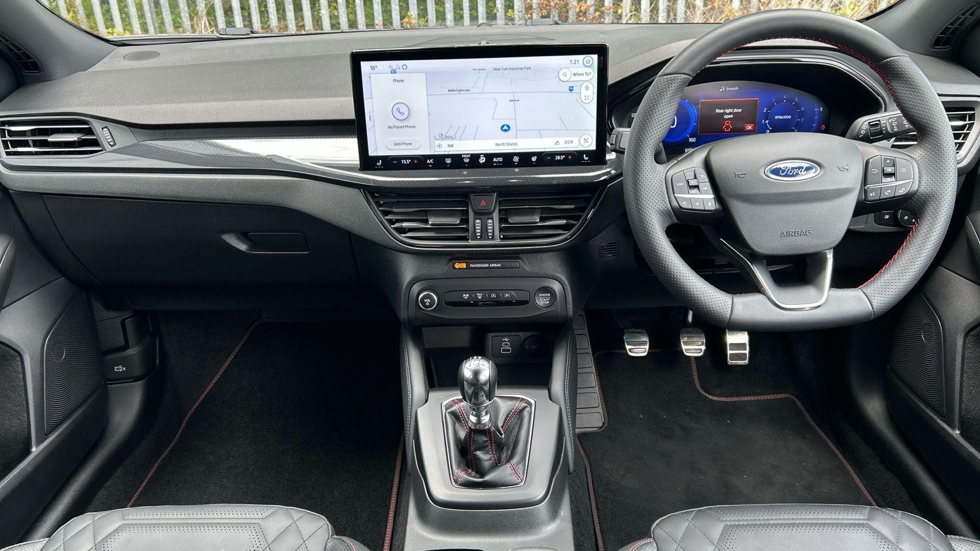Ford Focus Image 9