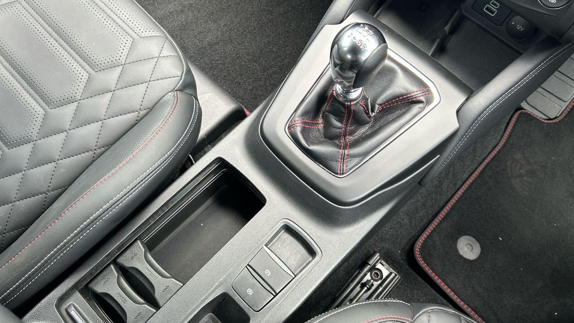 Ford Focus Image 33