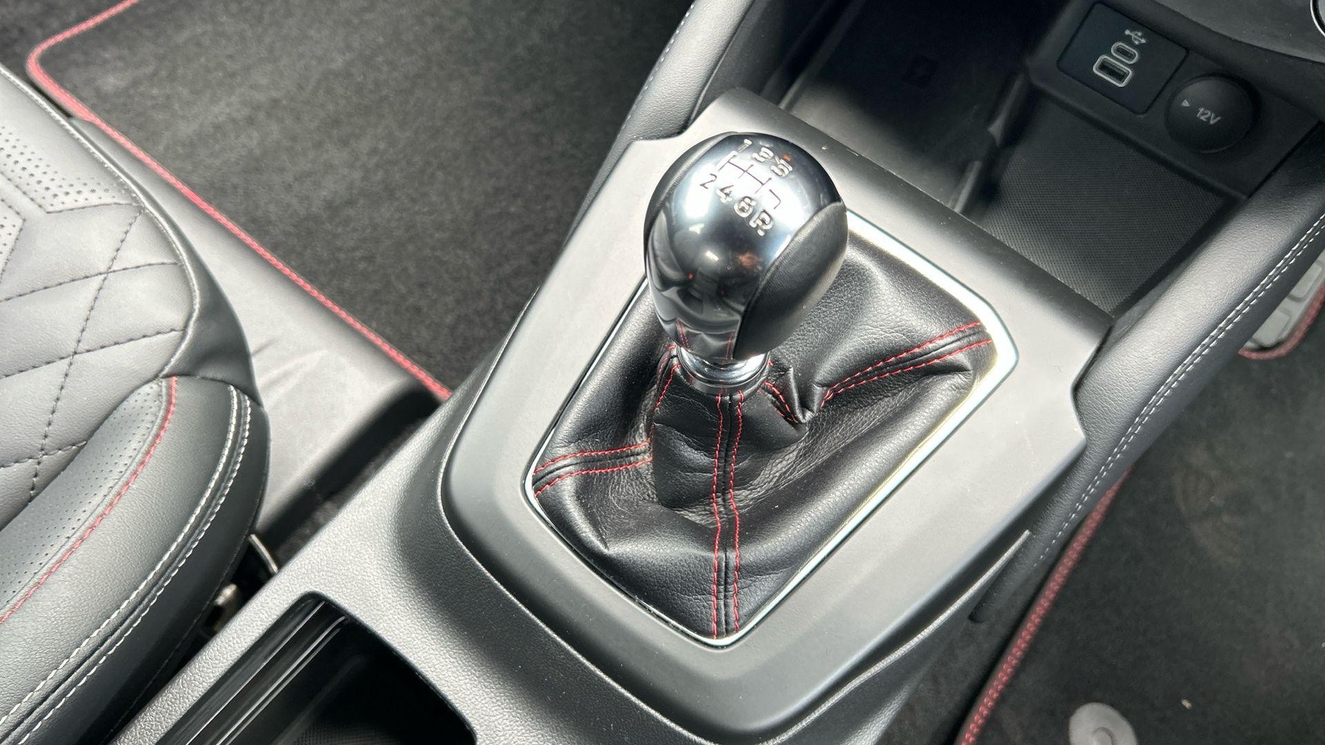 Ford Focus Image 34