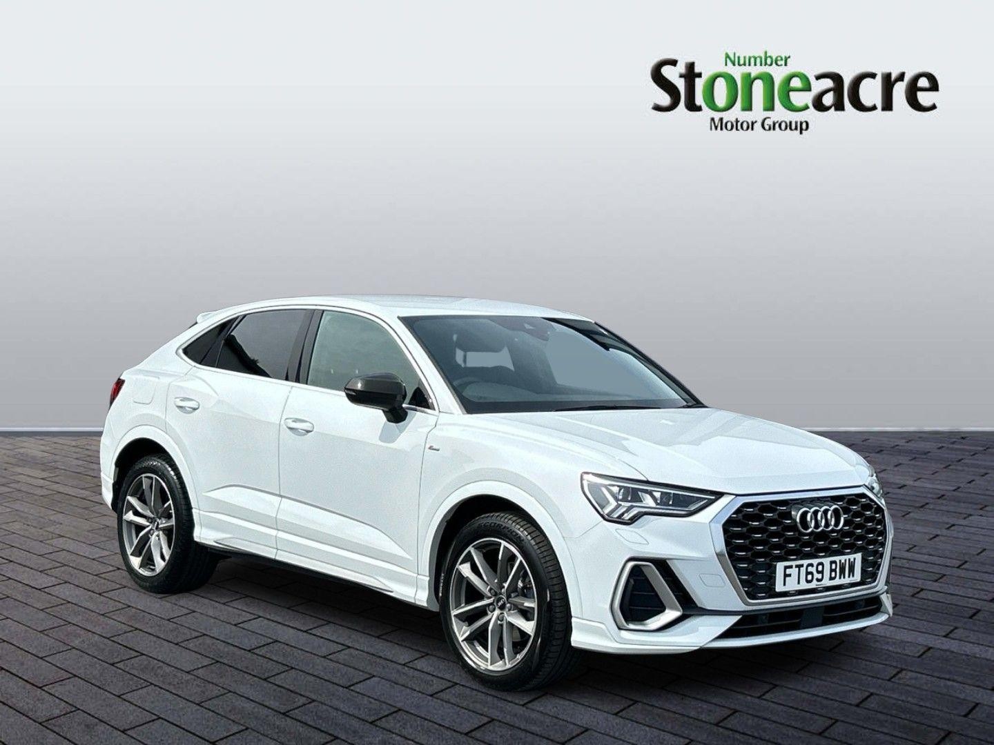 Audi Q3 Image 1