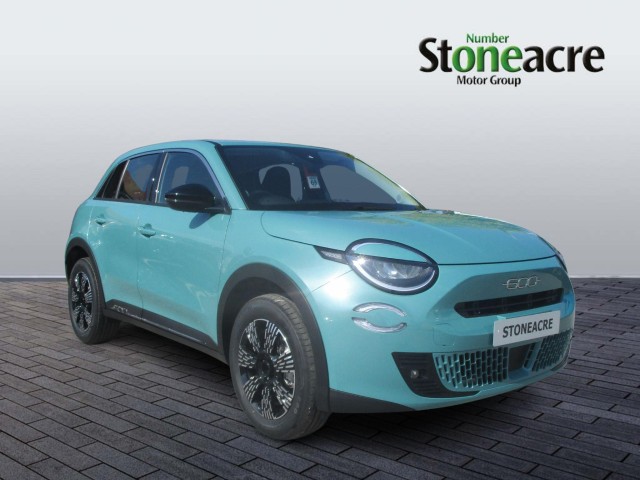 Fiat 600 1.2 MHEV e-DCT Euro 6 (s/s) 5dr FP25YFH Image 1