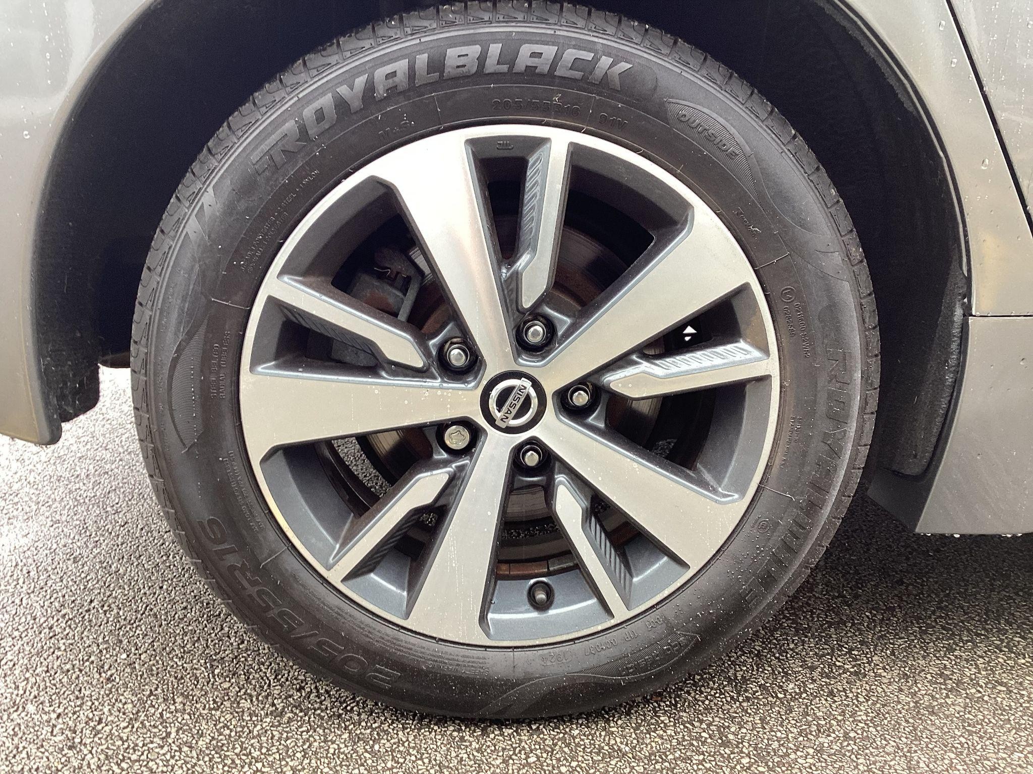 Nissan LEAF Image 9