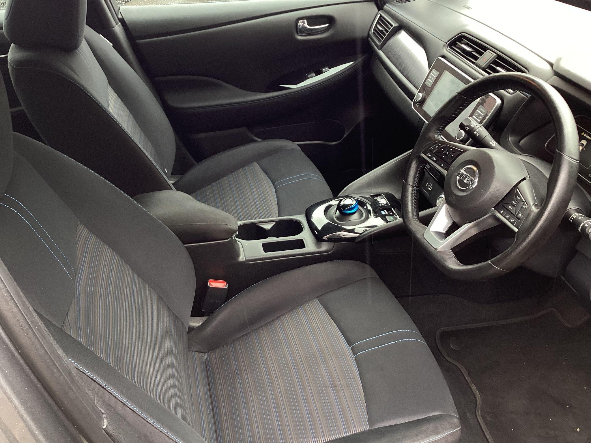 Nissan LEAF Image 16