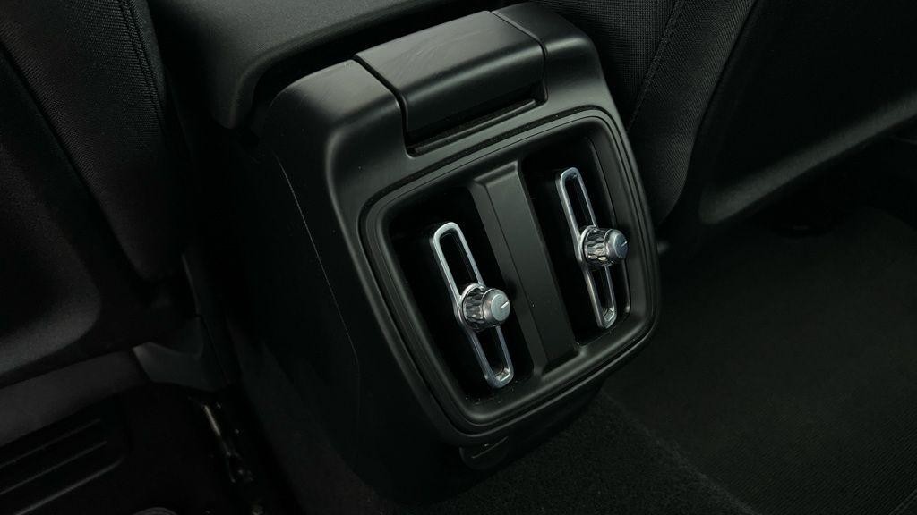 Polestar Polestar 2 Image 26