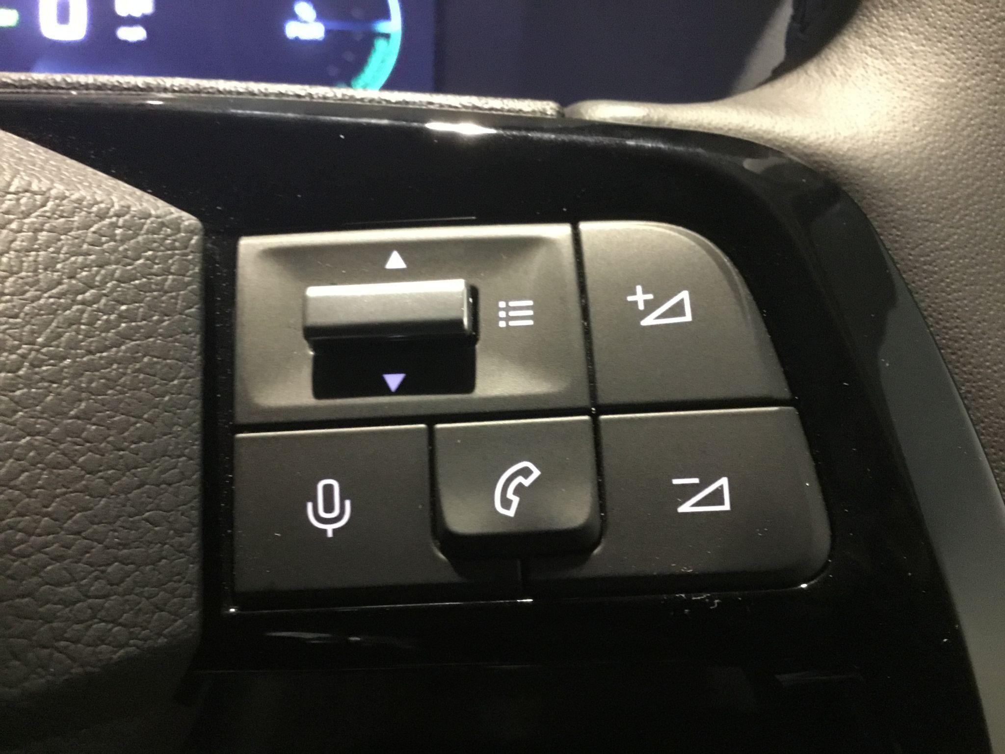 Peugeot E-Traveller Image 29