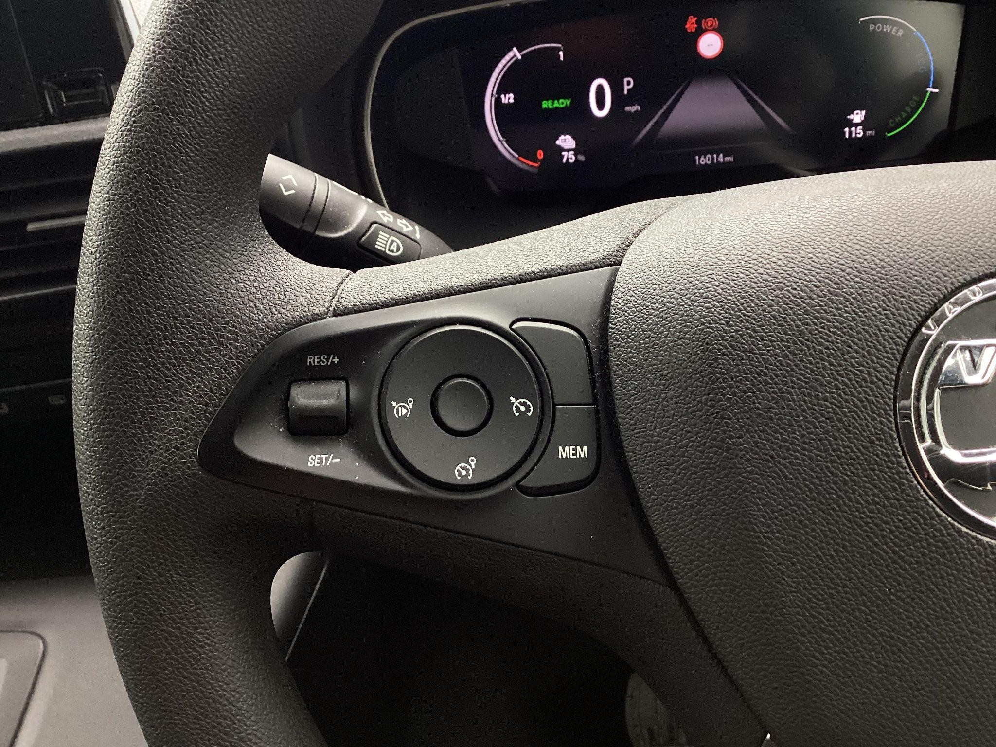 Vauxhall Combo Life Electric Image 14
