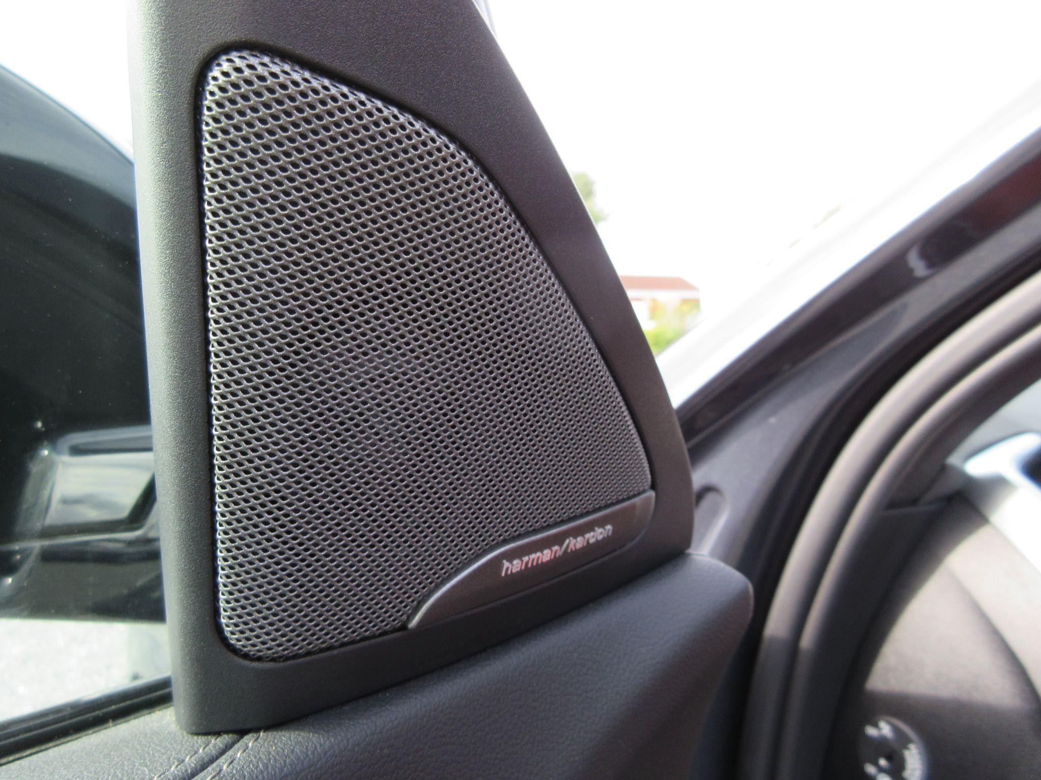 BMW X6 Image 81
