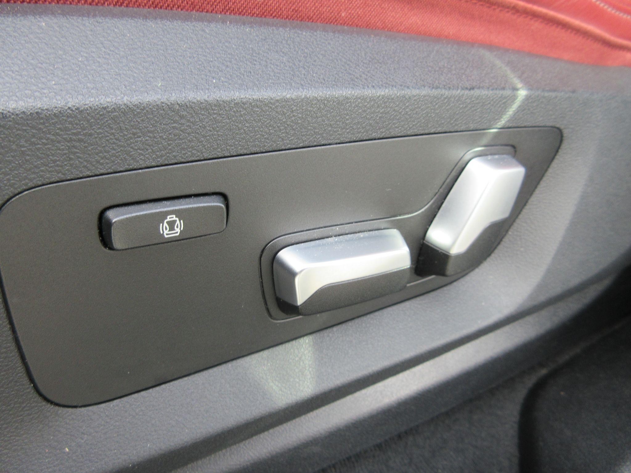 BMW X6 Image 38