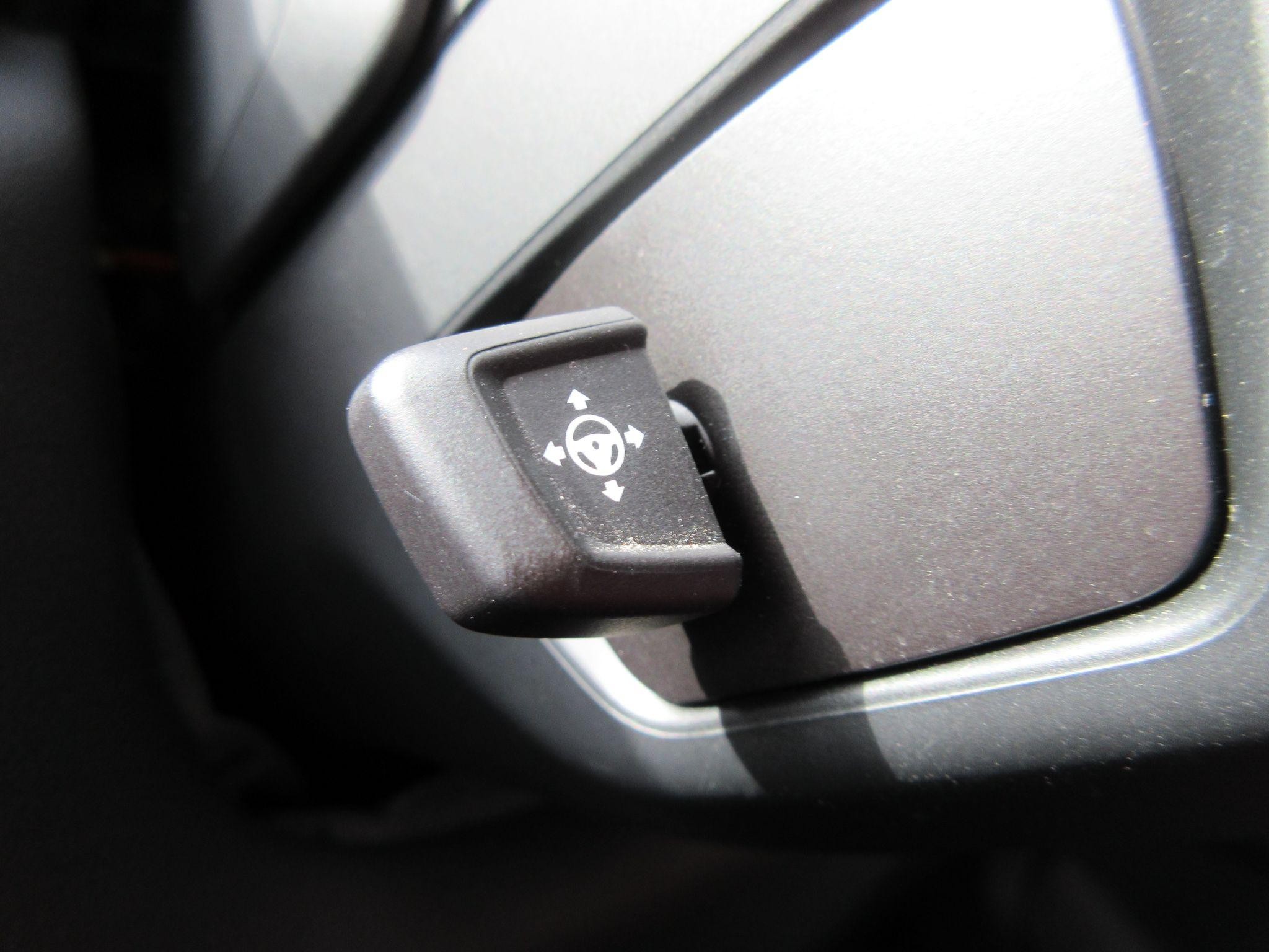 BMW X6 Image 40