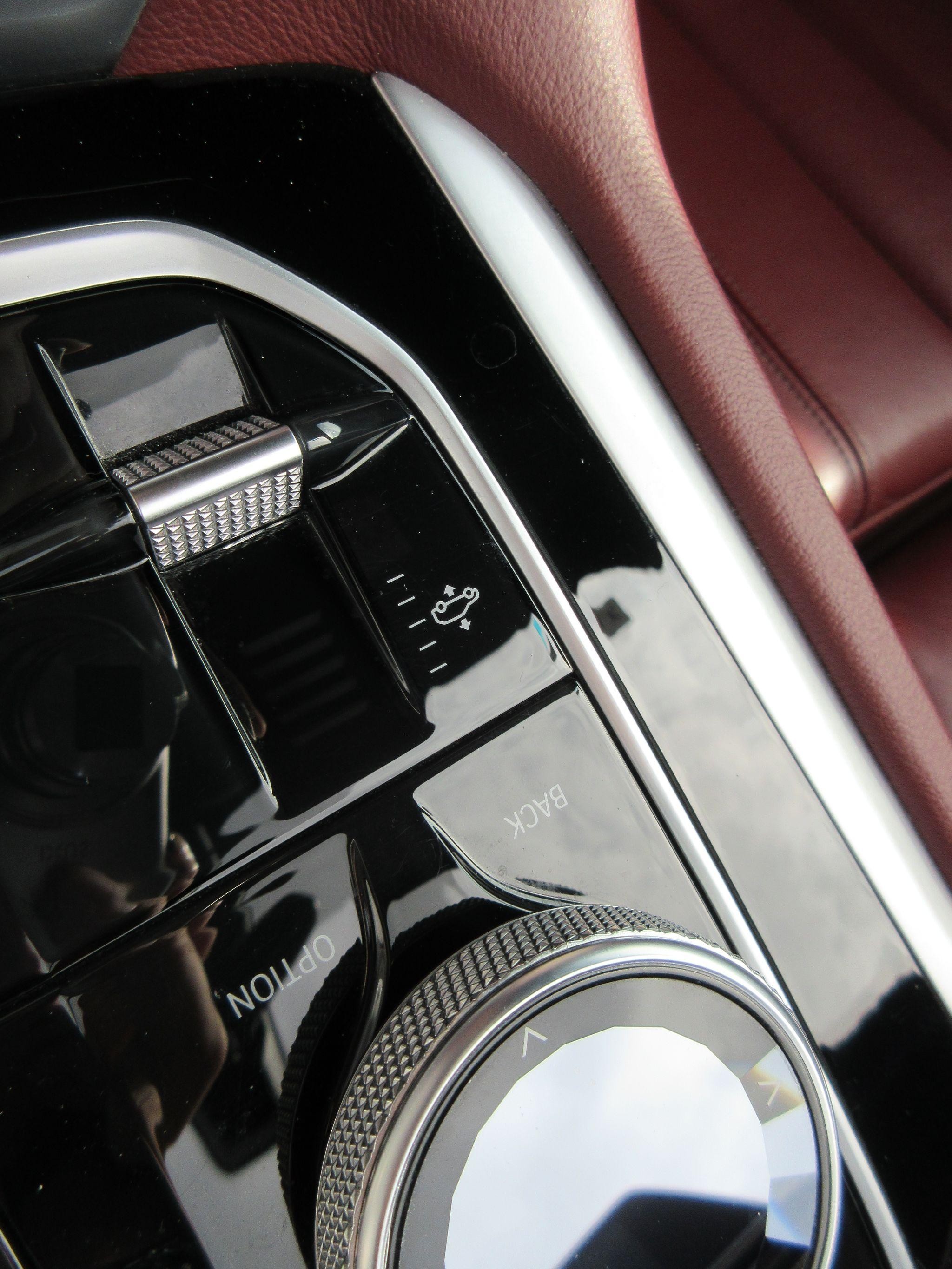 BMW X6 Image 46