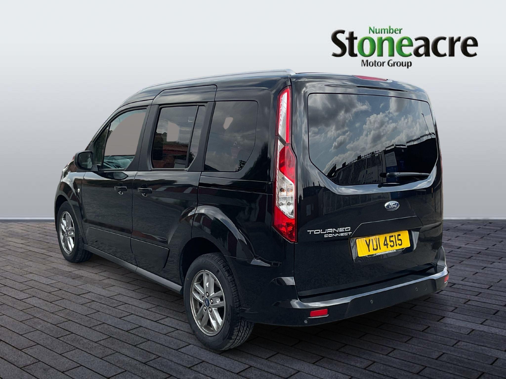 Ford Tourneo Connect Image 4