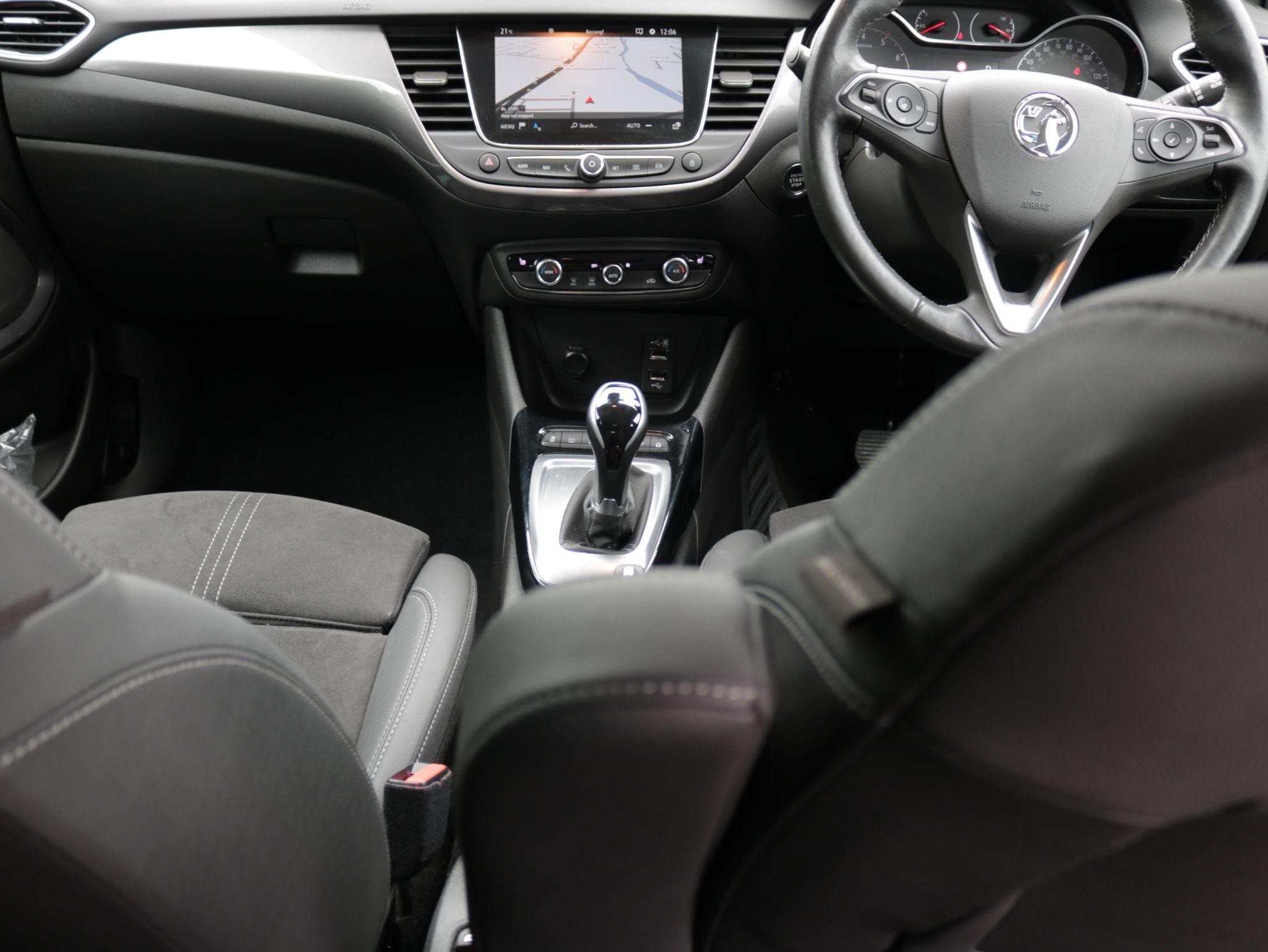 Vauxhall Crossland Image 12