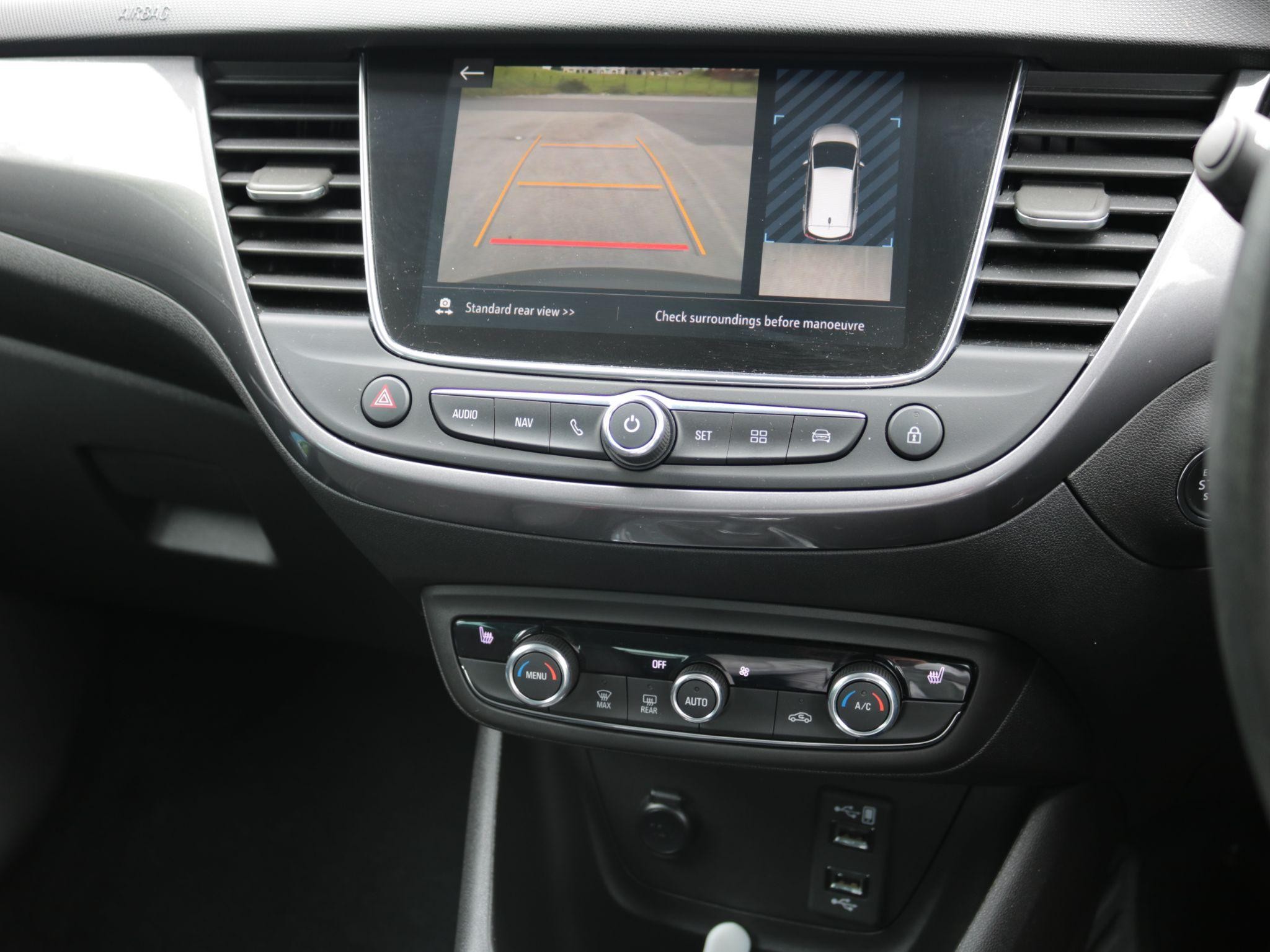 Vauxhall Crossland Image 18