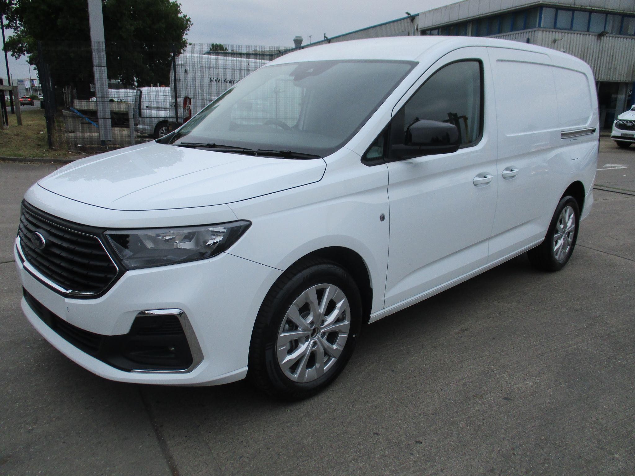 Ford Transit Connect Image 7