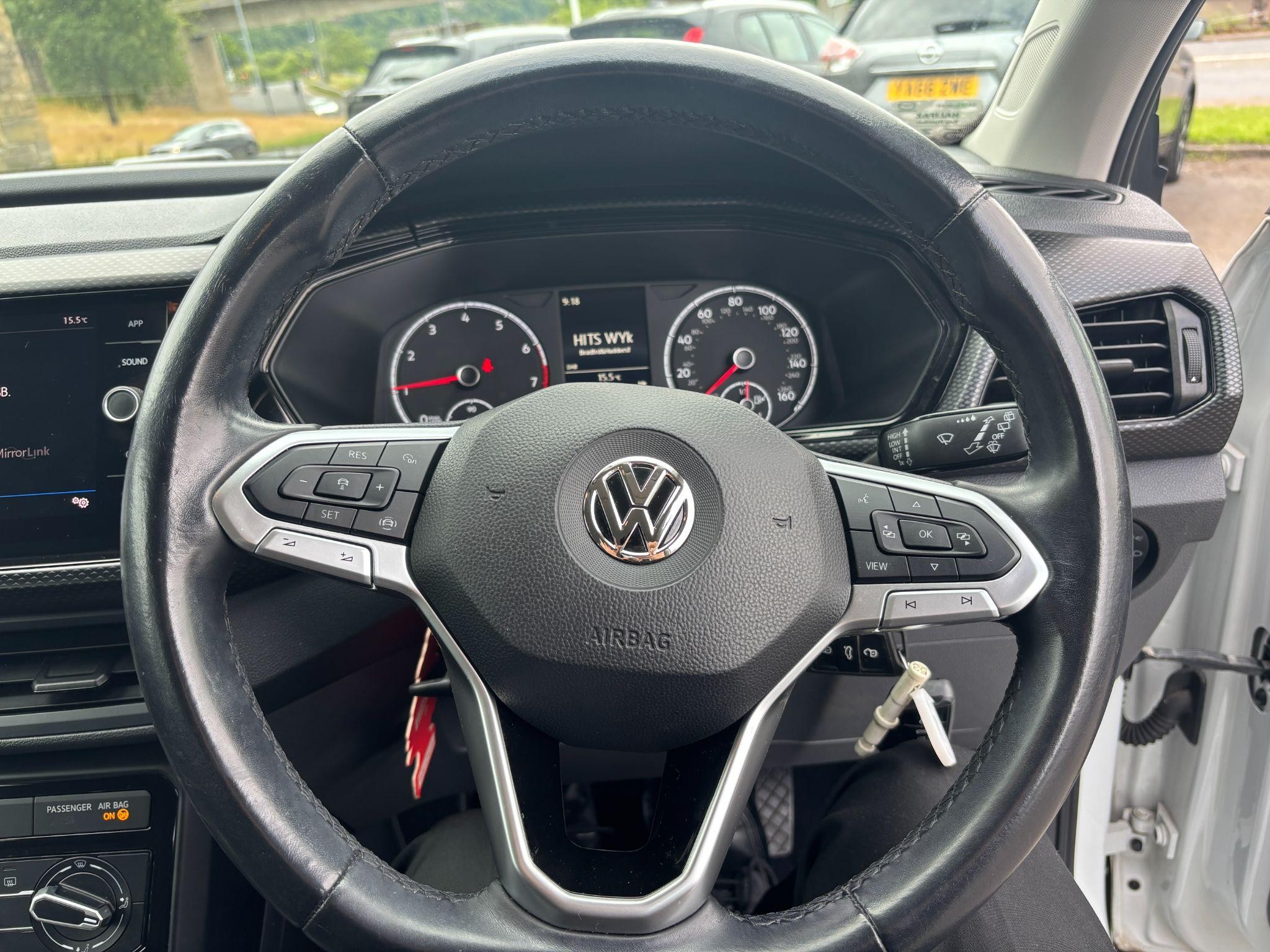 Volkswagen T-Cross Image 18