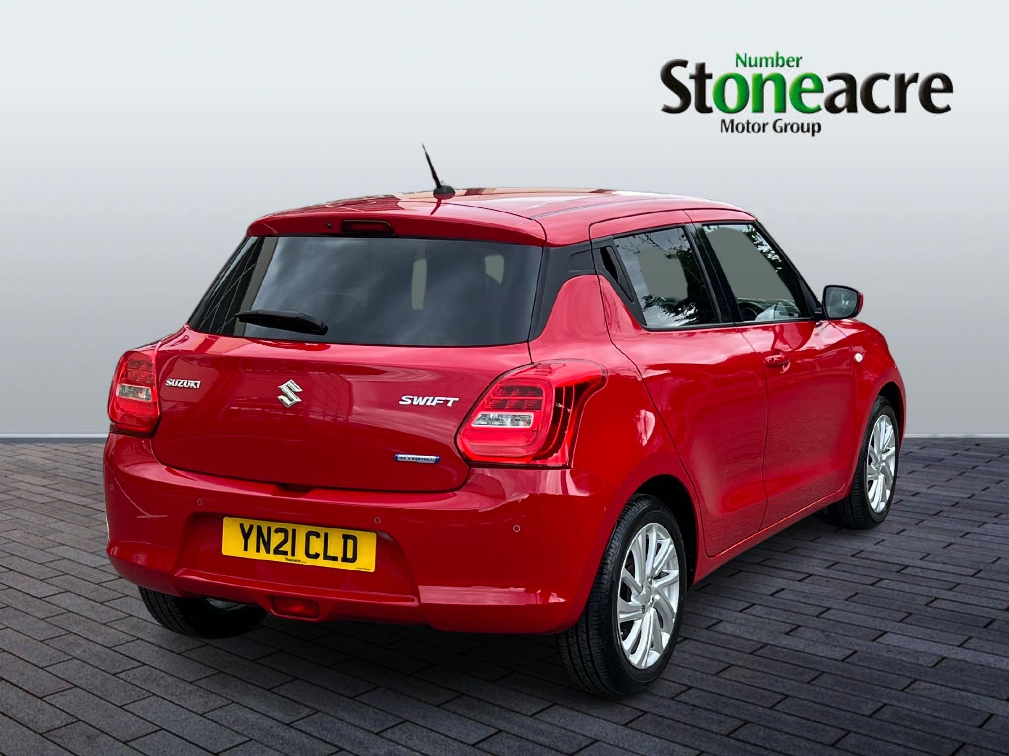 Suzuki Swift Image 8