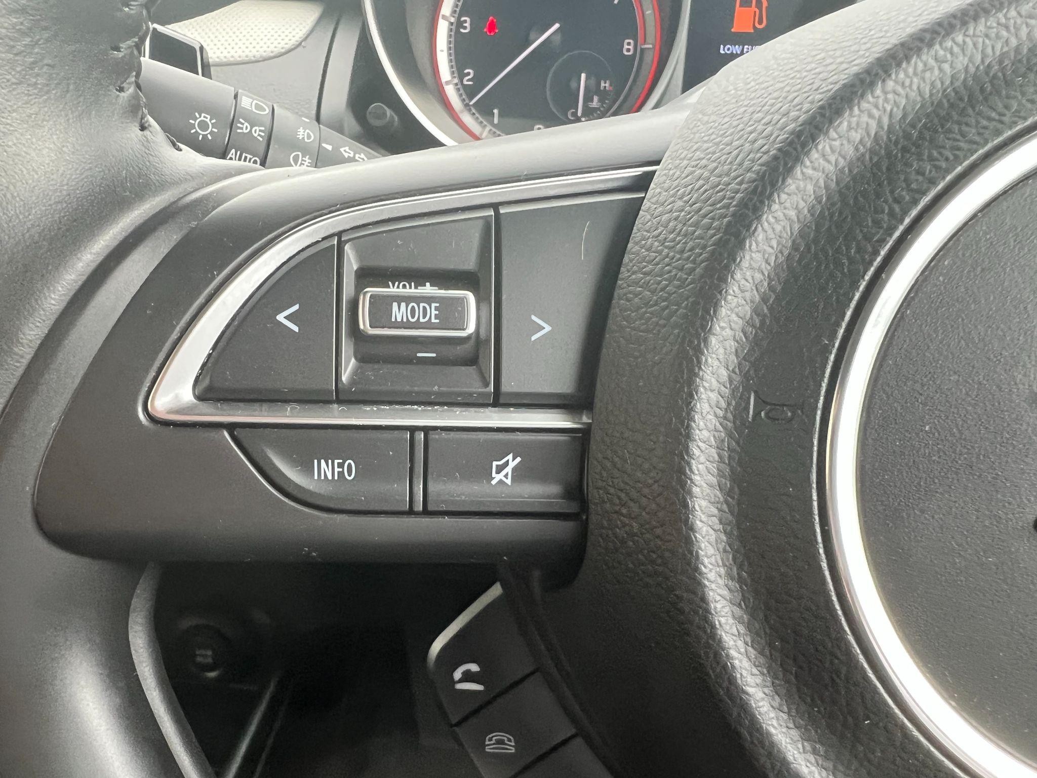 Suzuki Swift Image 14
