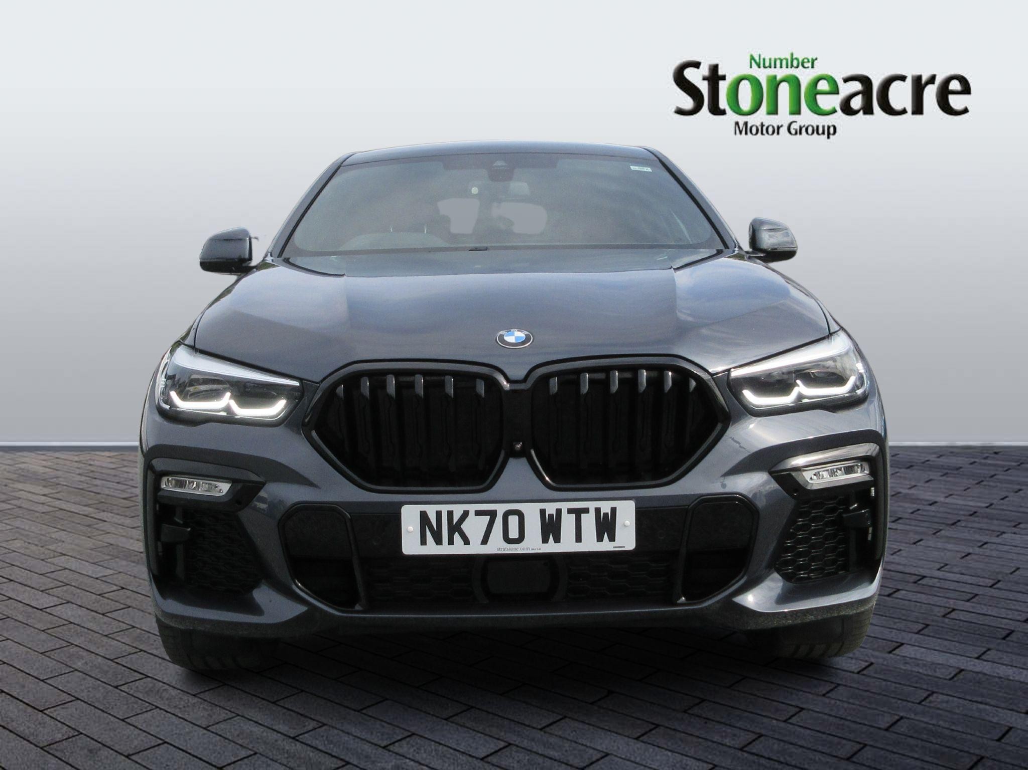 BMW X6 Image 2