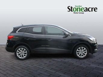 Renault Kadjar 1.3 TCE Play 5dr DV69GDF Image 2