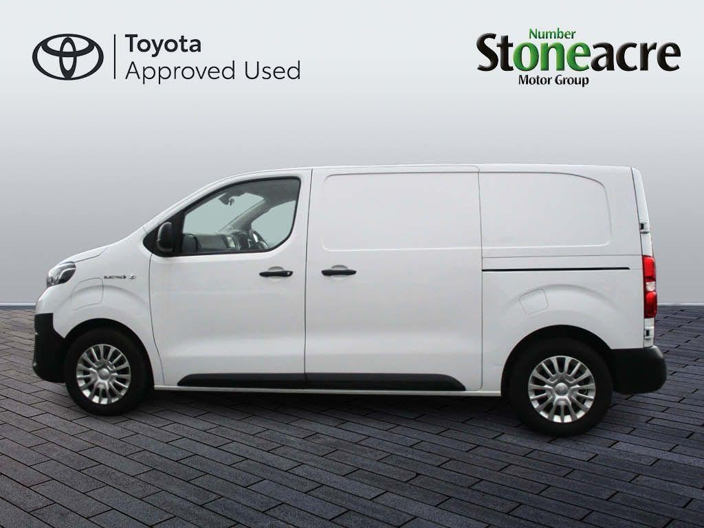 Toyota Proace Image 8