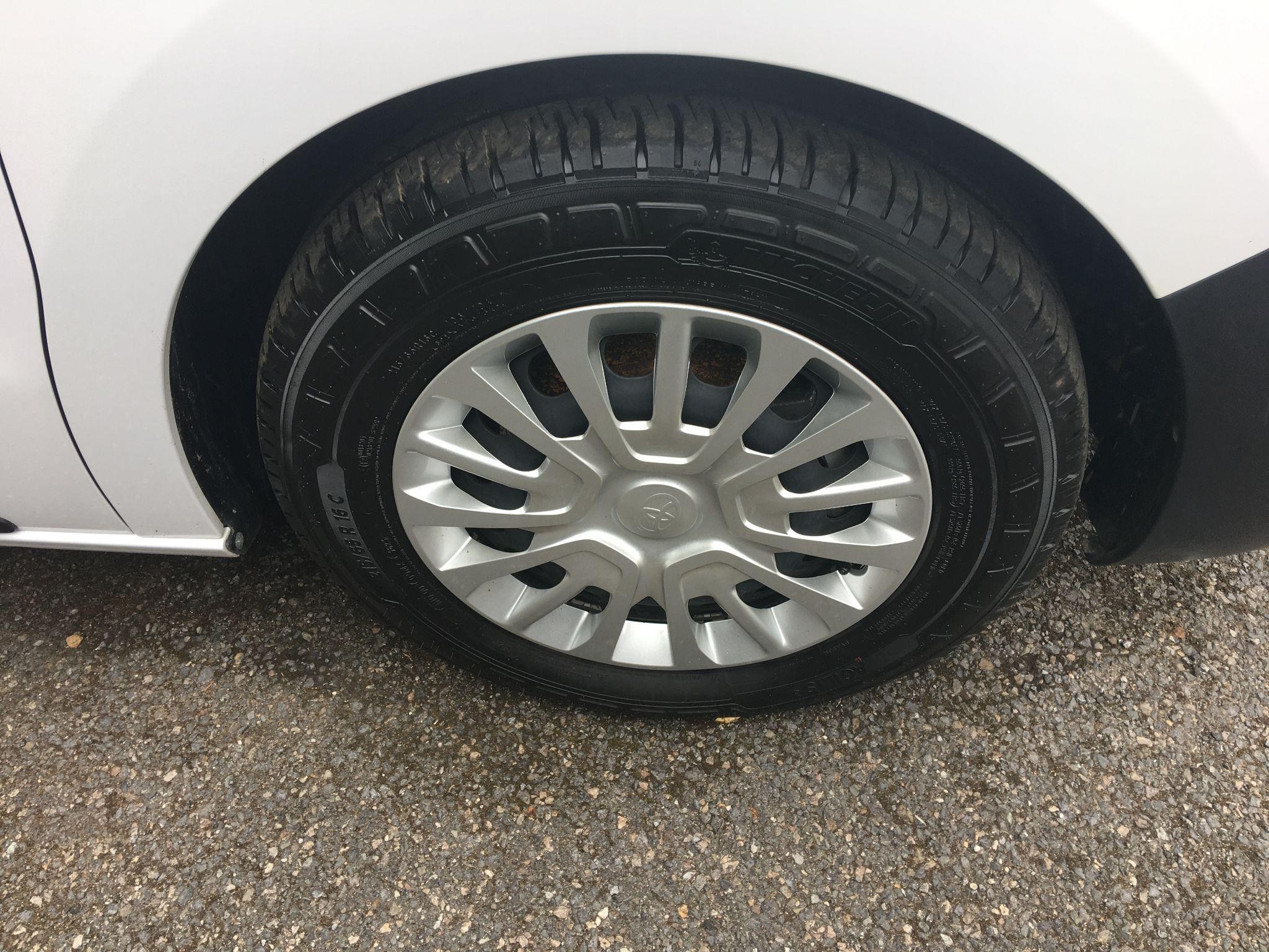 Toyota Proace Image 11