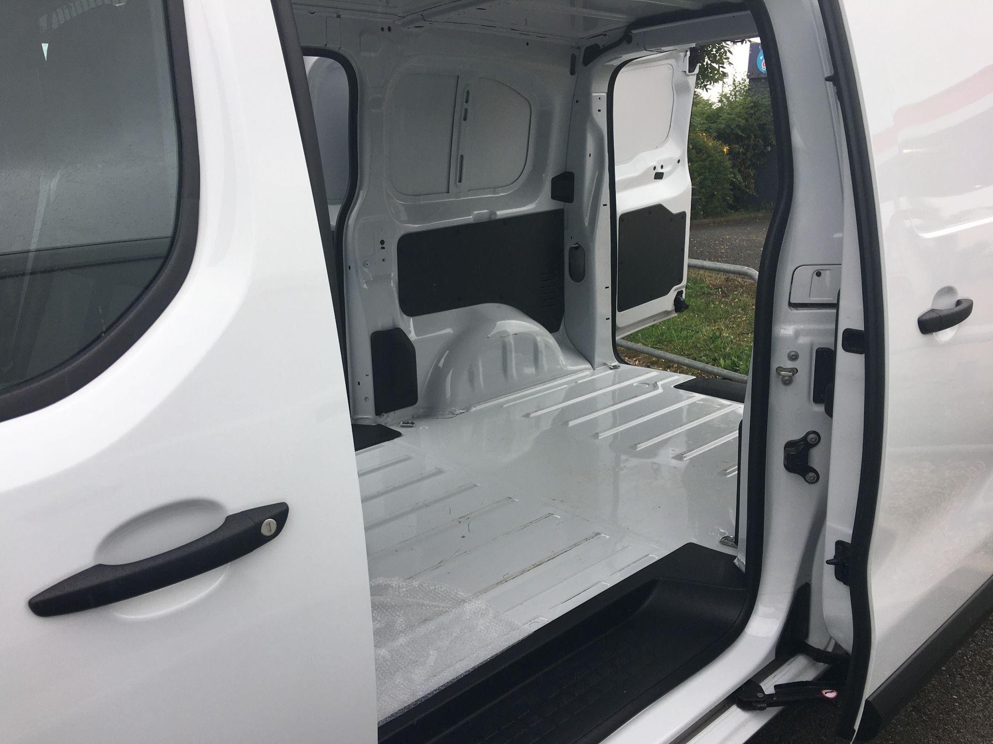 Toyota Proace Image 35