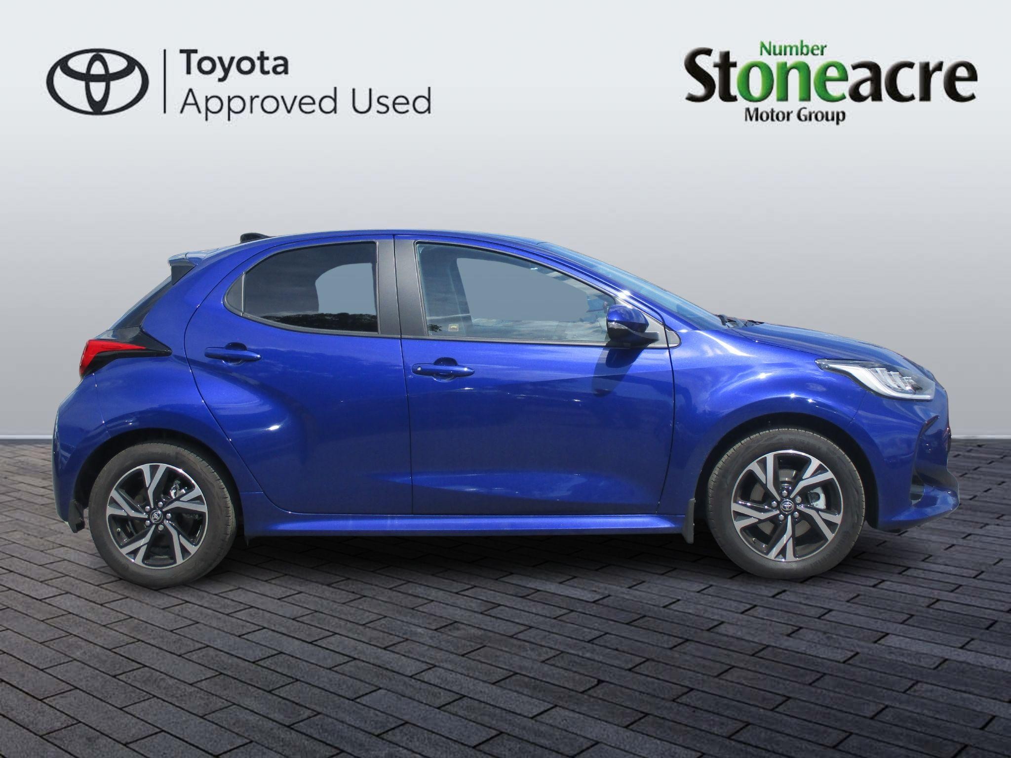 Toyota Yaris Image 4
