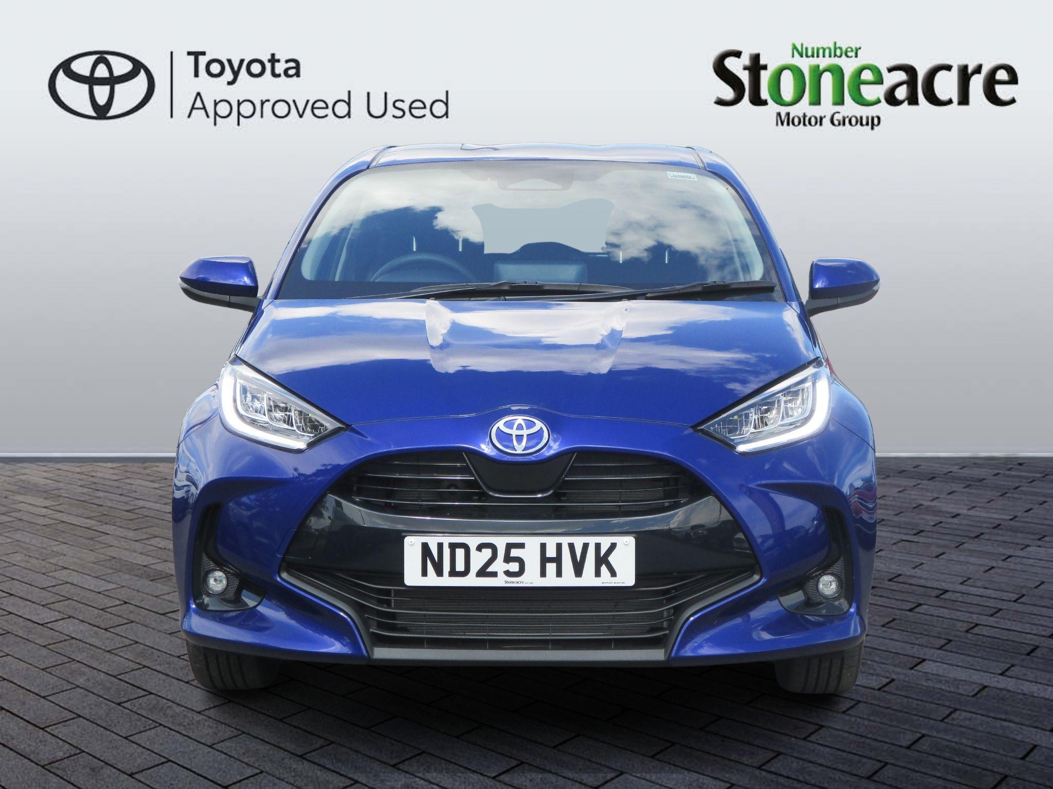Toyota Yaris Image 10