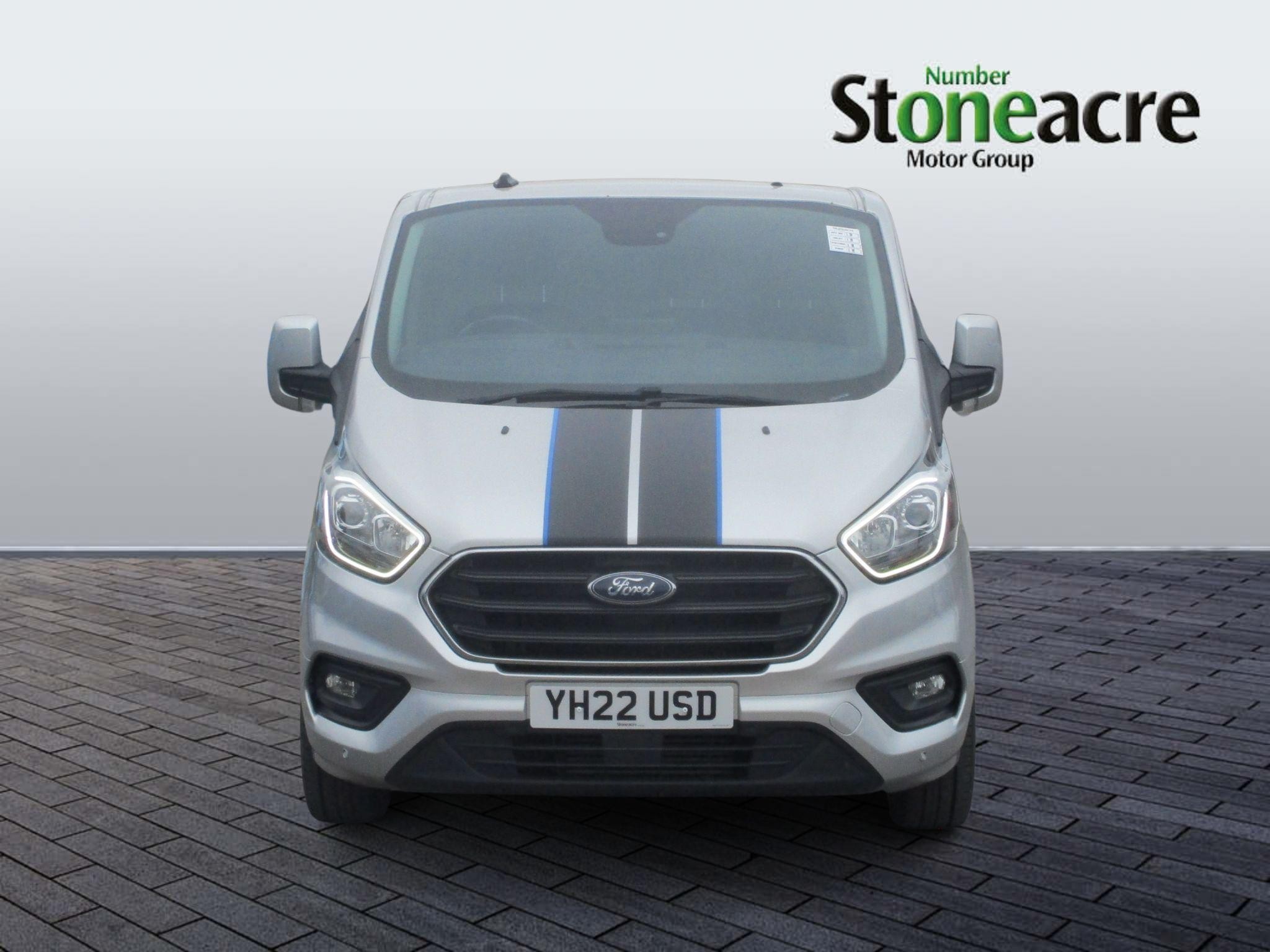 Ford Transit Custom Image 4