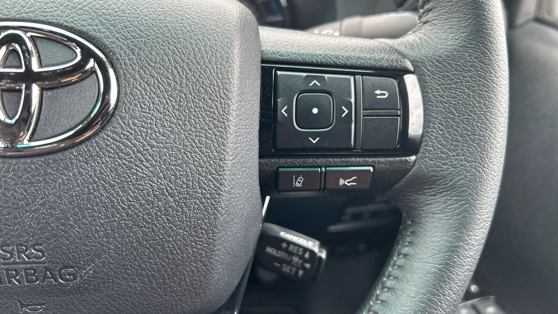 Toyota Hilux Image 35