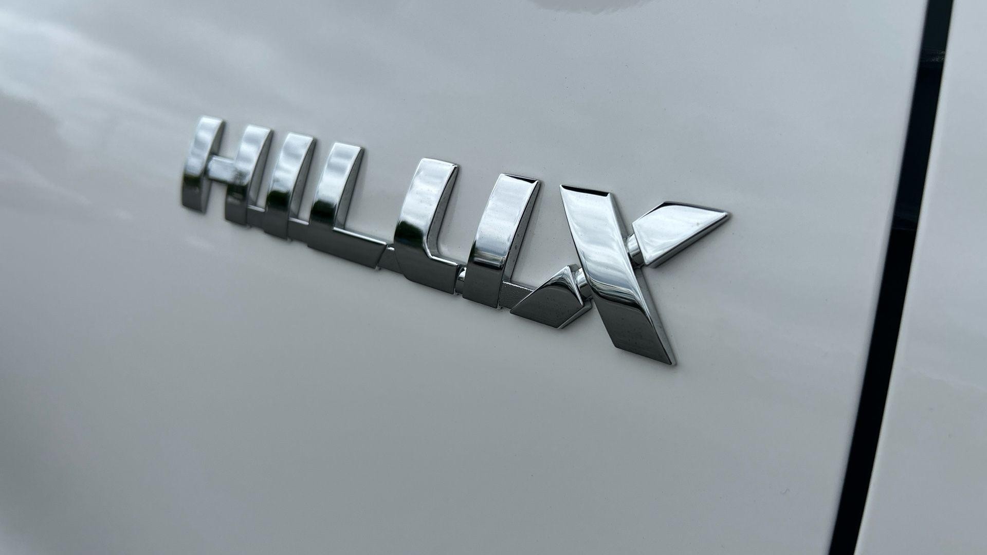 Toyota Hilux Image 48