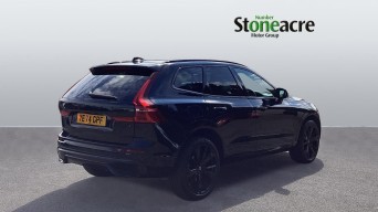 Volvo XC60 2.0 B5 MHEV Ultra Black Edition Auto AWD Euro 6 (s/s) 5dr YE74GPF Image 2