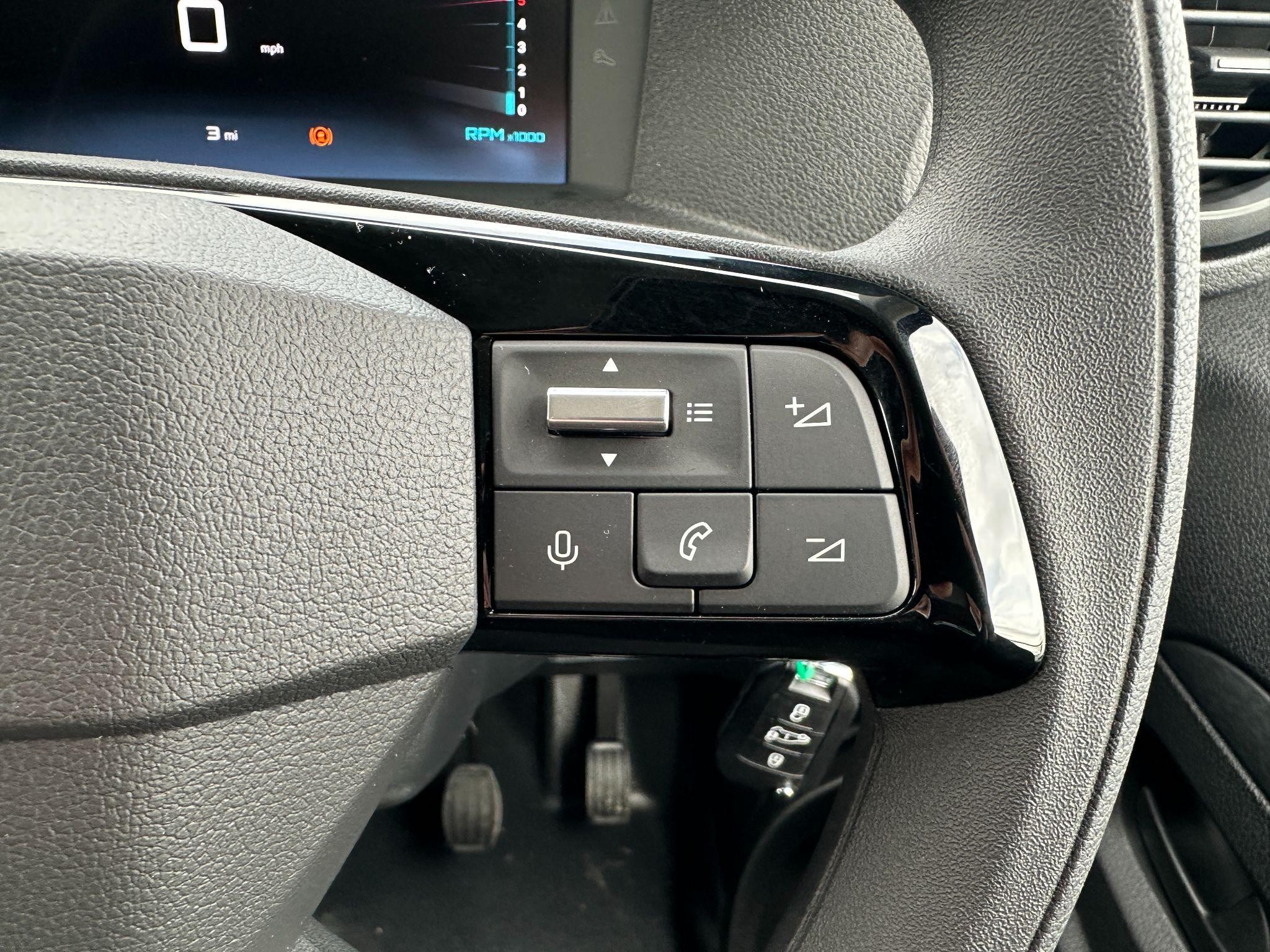 Citroen Dispatch Image 19