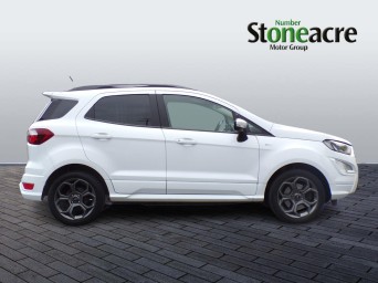 Ford EcoSport 1.0T EcoBoost ST-Line Euro 6 (s/s) 5dr BK72HLO Image 2