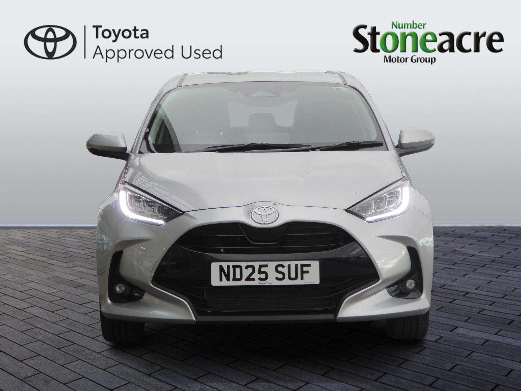 Toyota Yaris Image 10