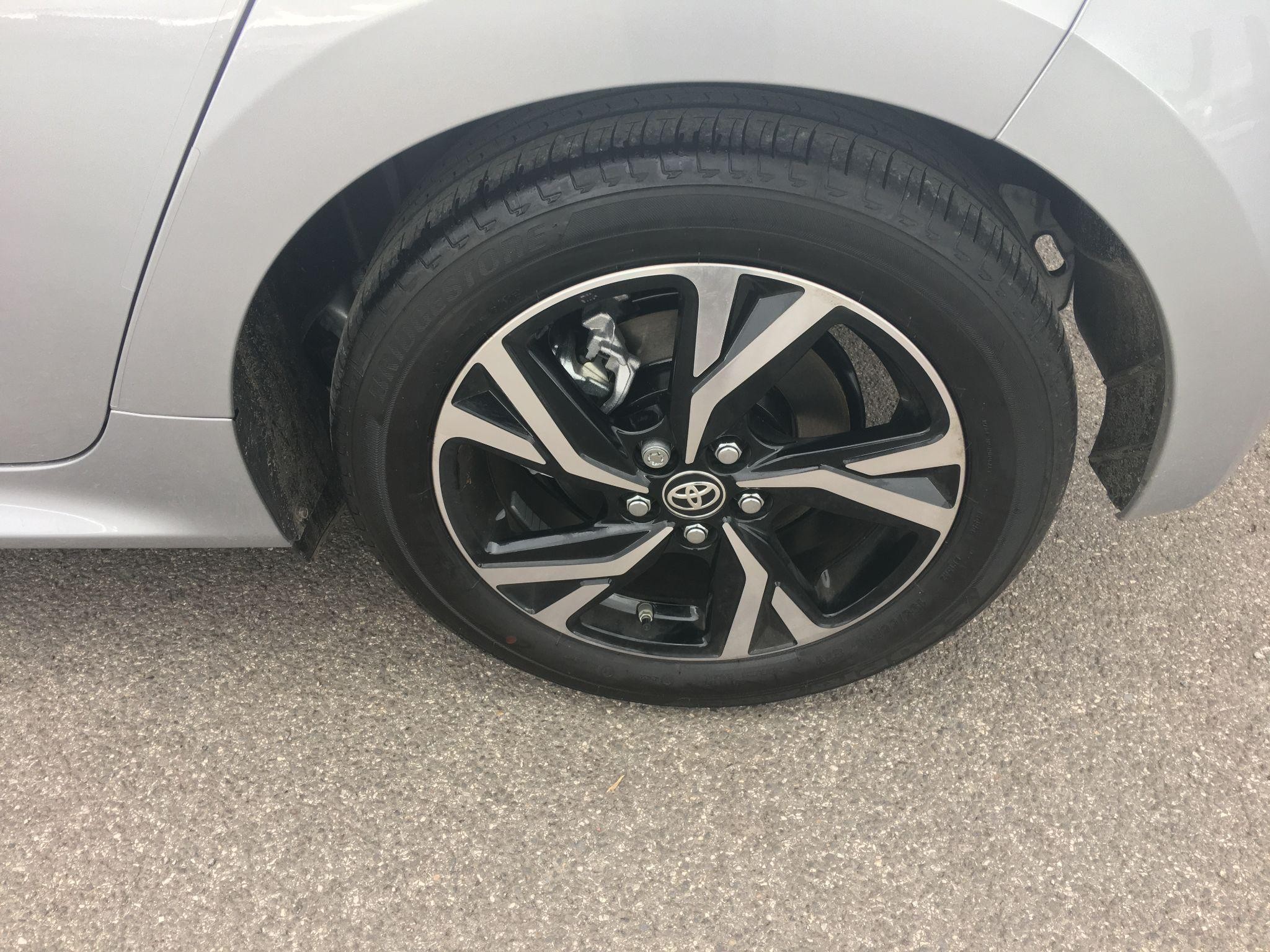Toyota Yaris Image 11