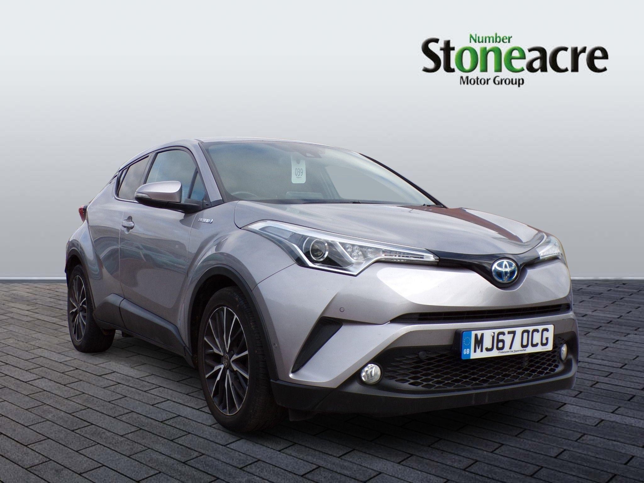 Toyota C-HR Image 1