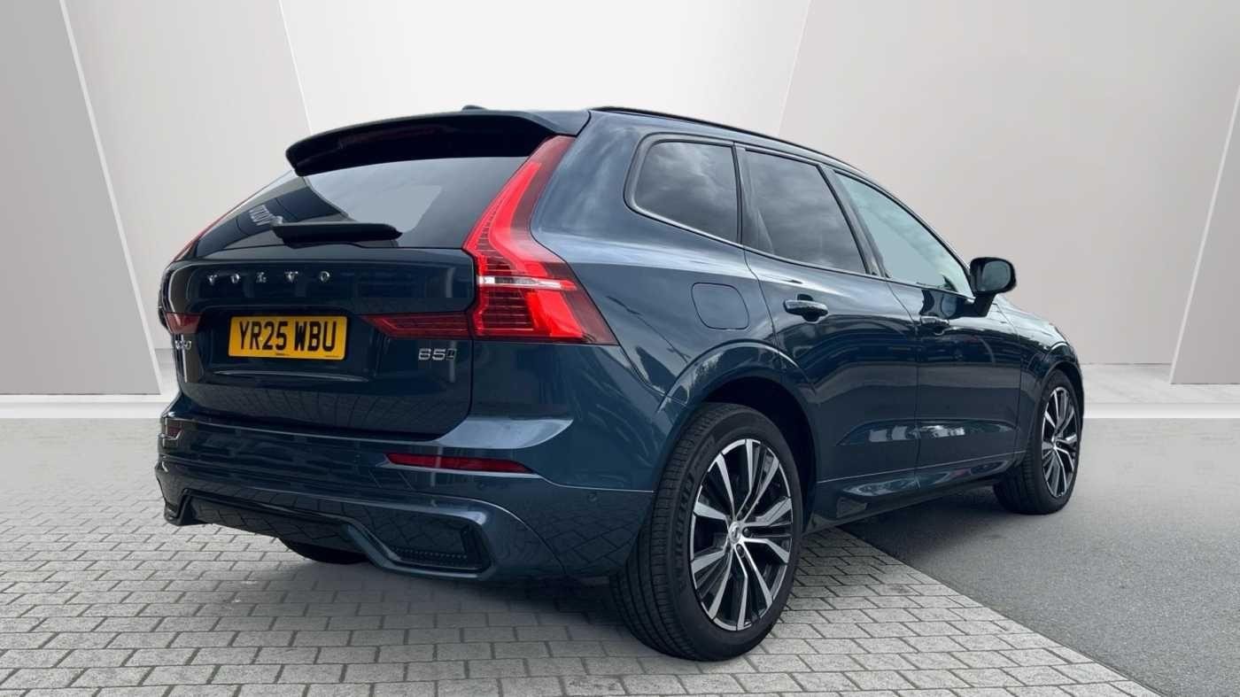 Volvo XC60 Image 2
