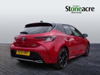 Toyota Corolla 2.0 VVT-i Hybrid GR Sport 5dr CVT FE71YFF Image 3