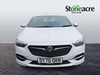 Vauxhall Crossland 1.2 Turbo Ultimate Nav SUV 5dr Petrol Manual Euro 6 (s/s) (130 ps) DY70OKN Image 2