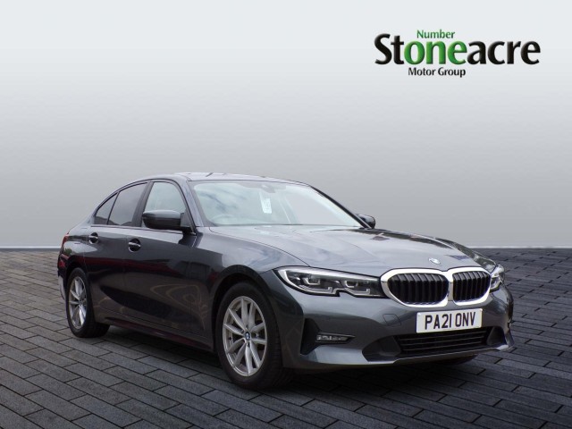 BMW 3 Series 2.0 320d MHT SE Auto Euro 6 (s/s) 4dr PA21ONV Image 1