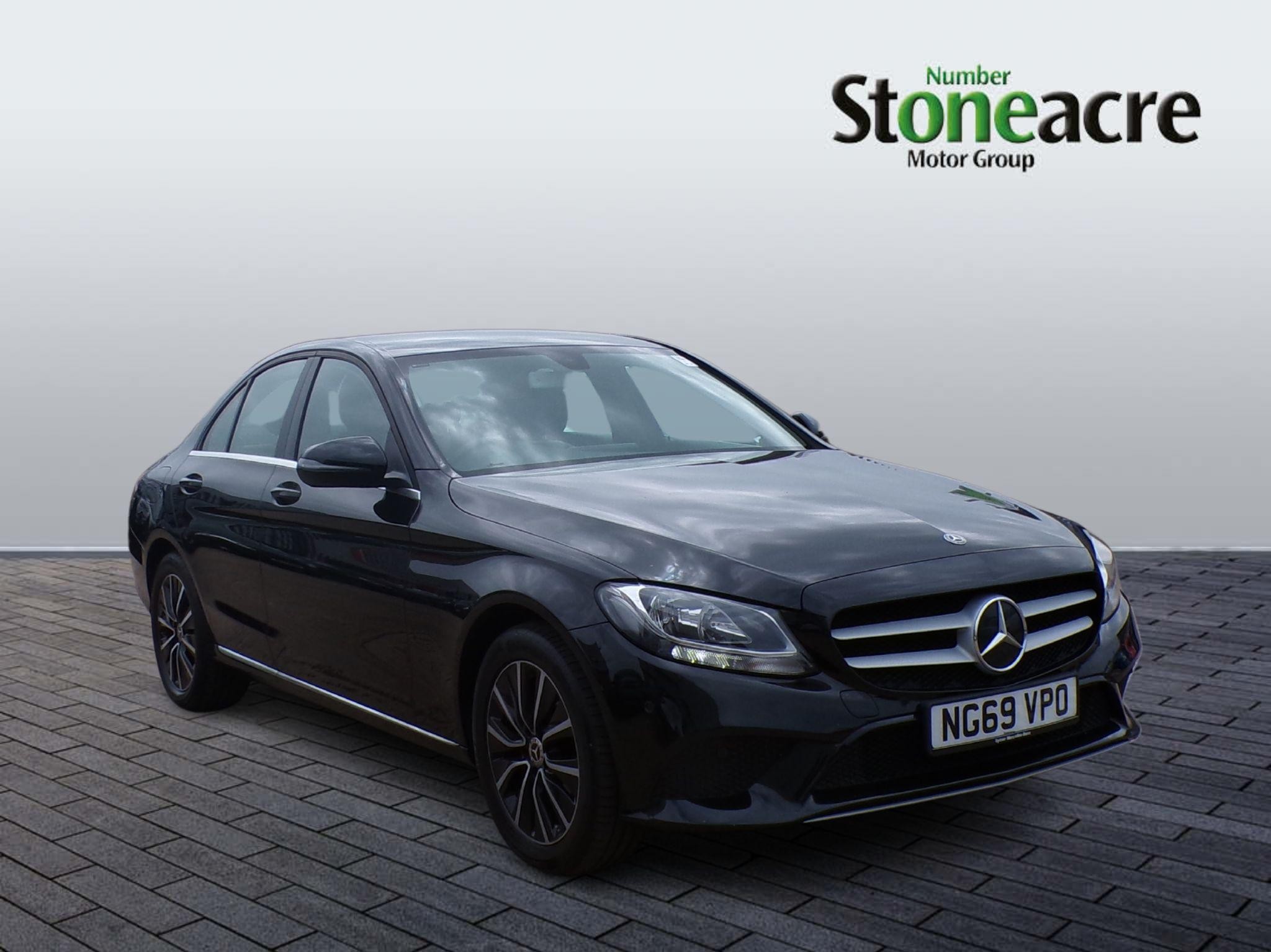 Mercedes-Benz C-Class Image 1