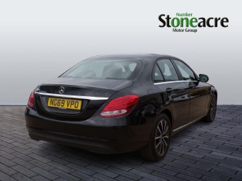 Mercedes-Benz C-Class 1.6 C180 SE G-Tronic+ Euro 6 (s/s) 4dr NG69VPO Image 3