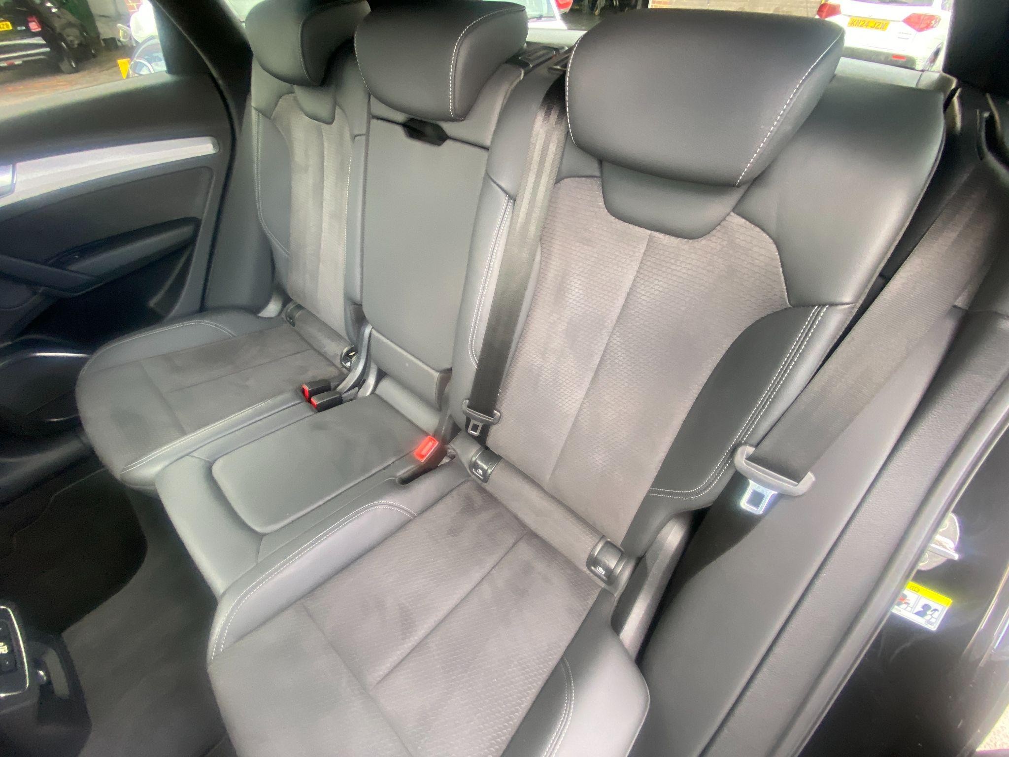 Audi Q5 Image 20