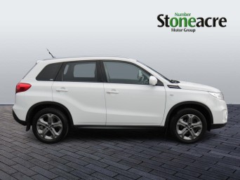 Suzuki Vitara 1.6 SZ-T ALLGRIP Euro 6 (s/s) 5dr FY68YAO Image 2