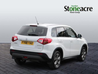 Suzuki Vitara 1.6 SZ-T ALLGRIP Euro 6 (s/s) 5dr FY68YAO Image 3