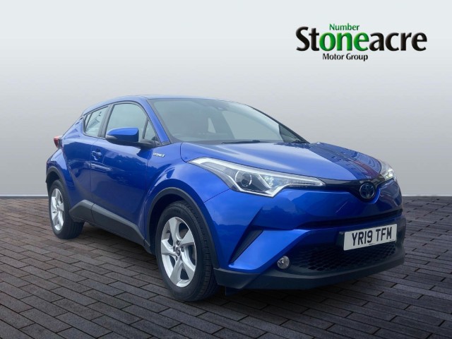 Toyota C-HR 1.8 Hybrid Icon 5dr CVT YR19TFM Image 1
